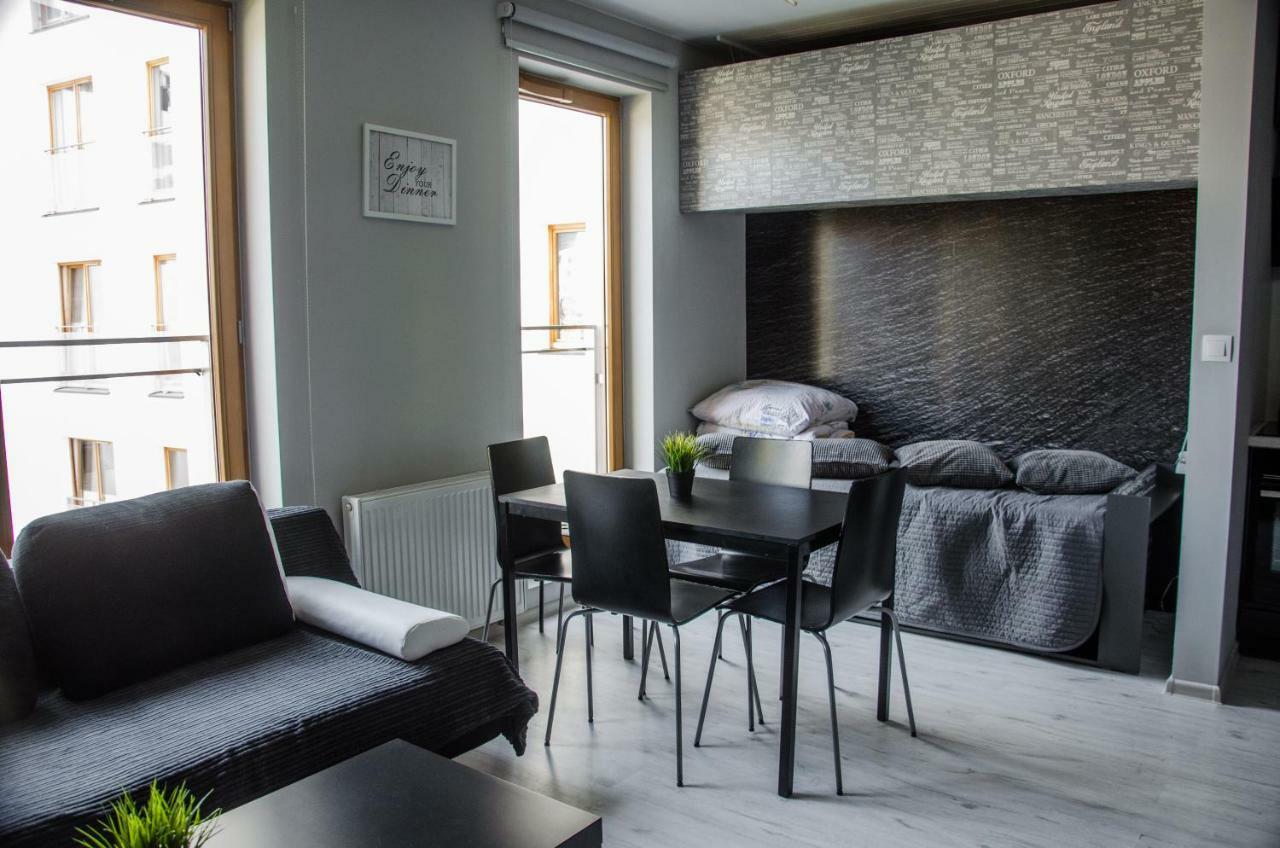 Apartament Expo Brylowska Varsavia Esterno foto