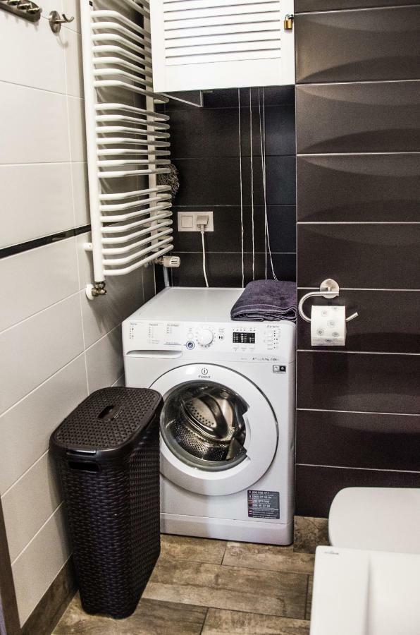 Apartament Expo Brylowska Varsavia Esterno foto