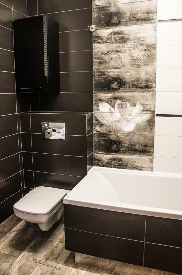 Apartament Expo Brylowska Varsavia Esterno foto