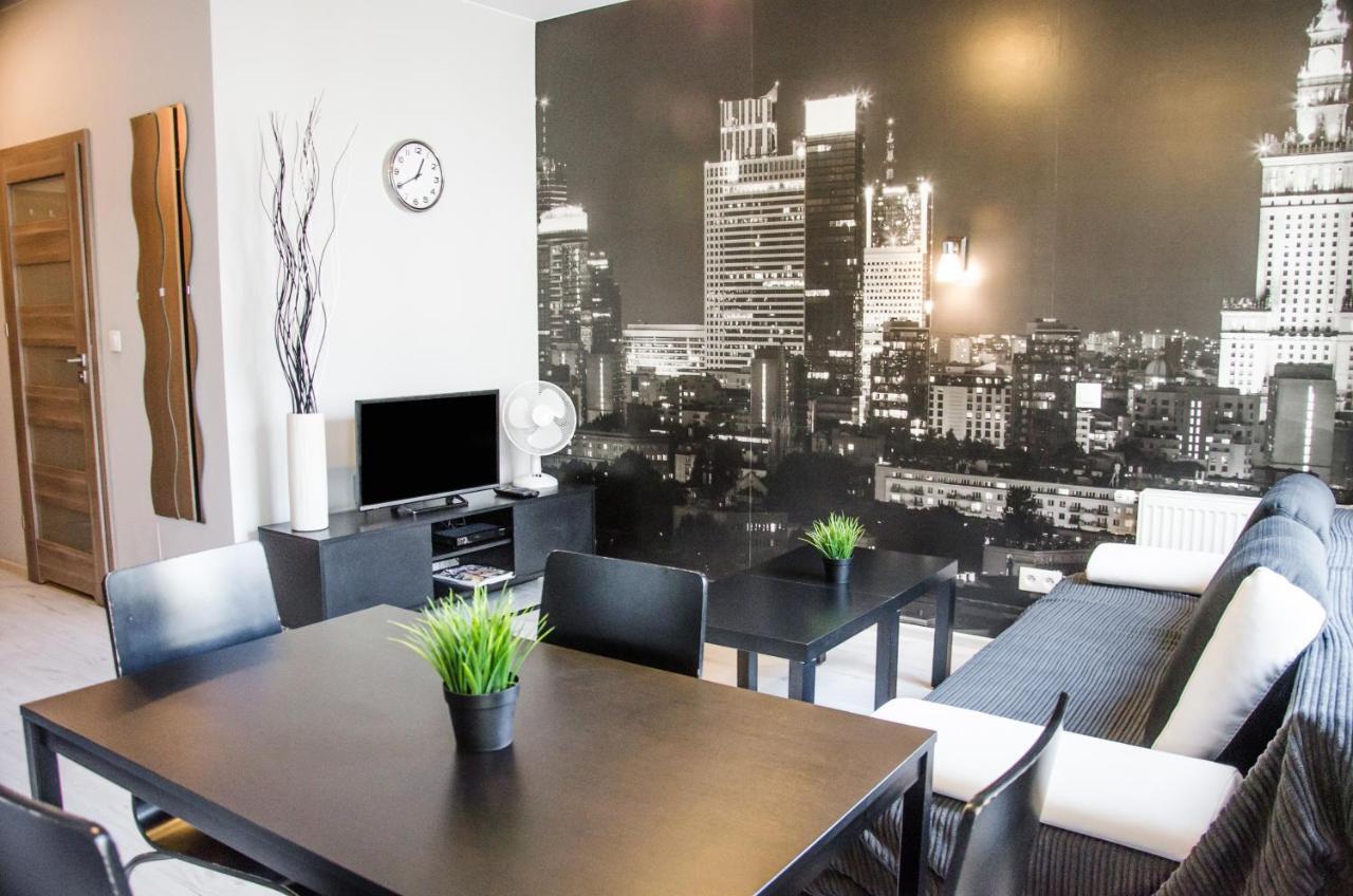 Apartament Expo Brylowska Varsavia Esterno foto